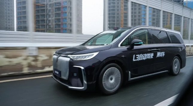 岚图珠峰下半年上市，全球首款L3架构MPV