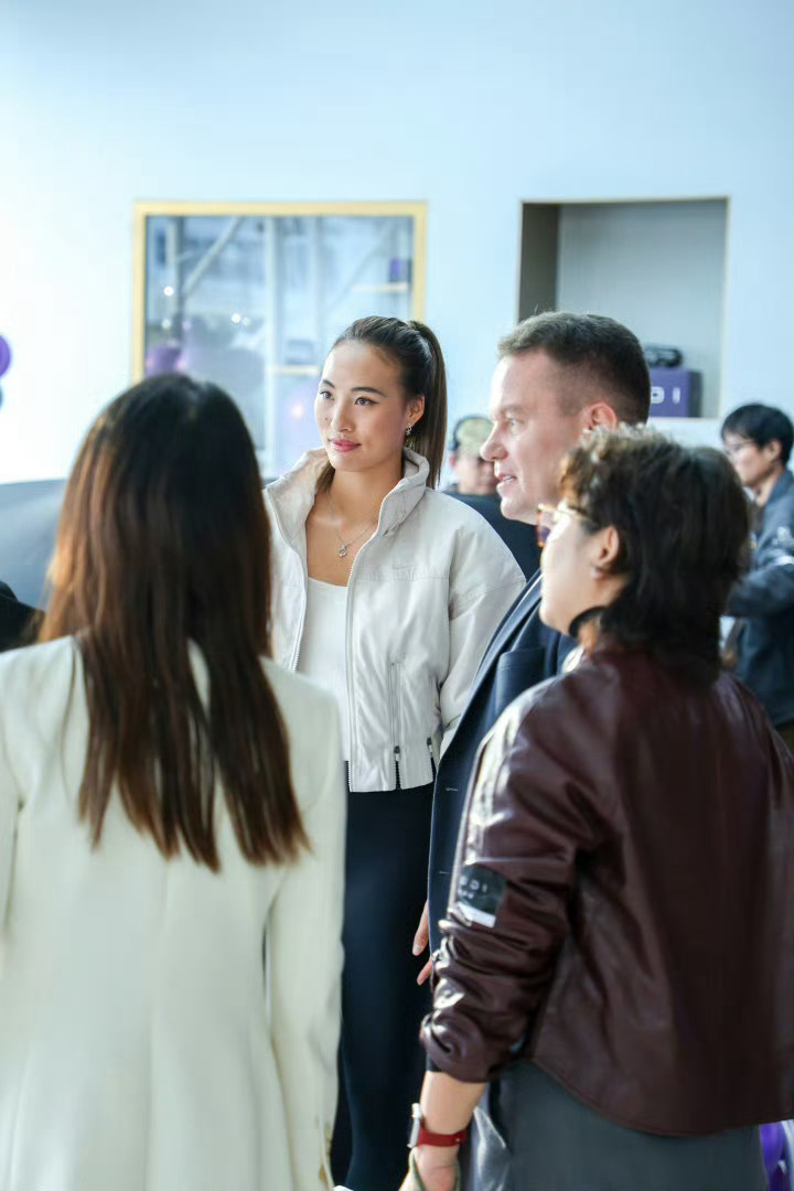 郑钦文自购奥迪E5 Sportback钦定版，3.9秒破百成出行搭档