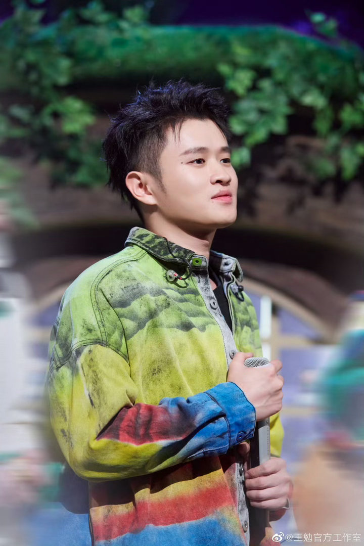 王勉大侦探十周年许愿摆脱常见常新标签