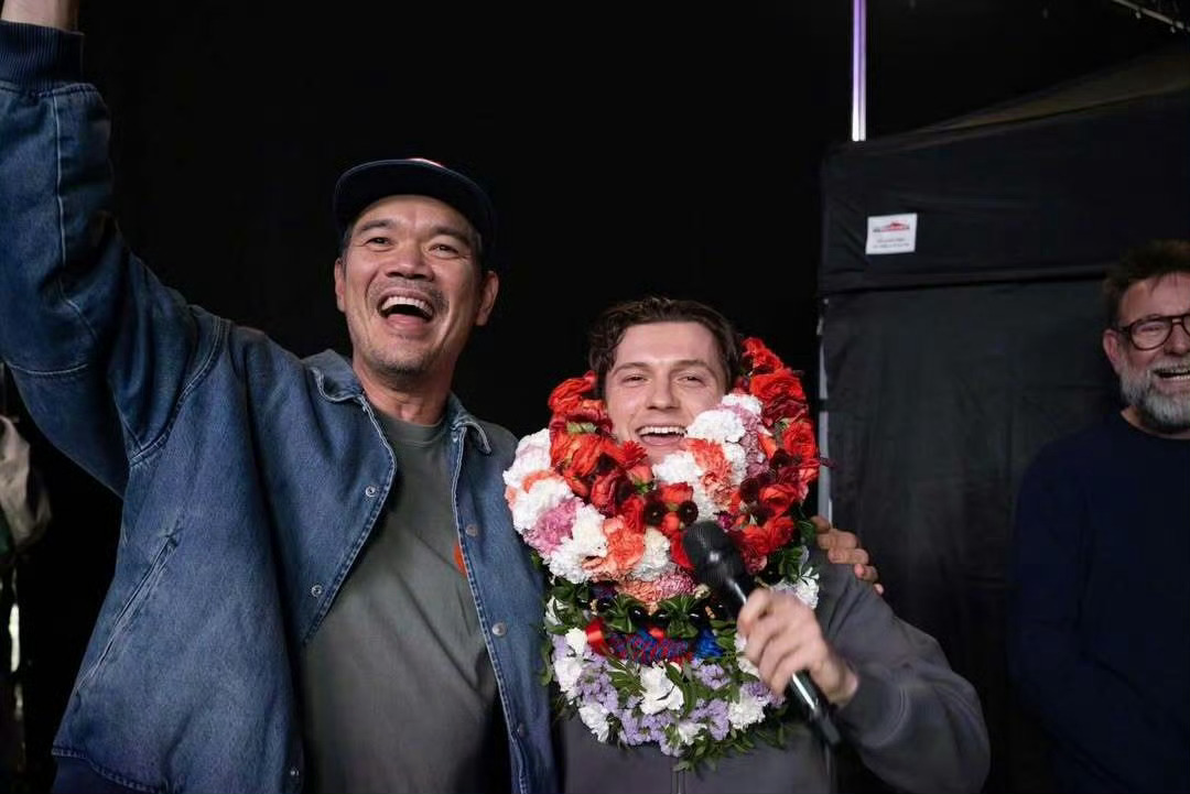 《蜘蛛侠4》杀青定档明年7月，霍兰德再演彼得帕克