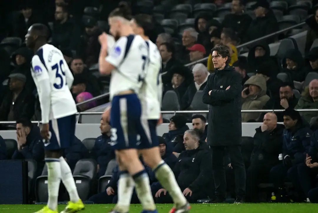 热刺官宣弗兰克下课，8轮不胜濒临降级，2亿引援失效