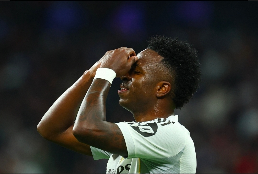 维修斯续约陷僵局，皇马强硬表态不续约即出售|皇家马德里|哈维-阿隆索|塞维利亚|比利亚雷亚尔|马卡报_新浪新闻