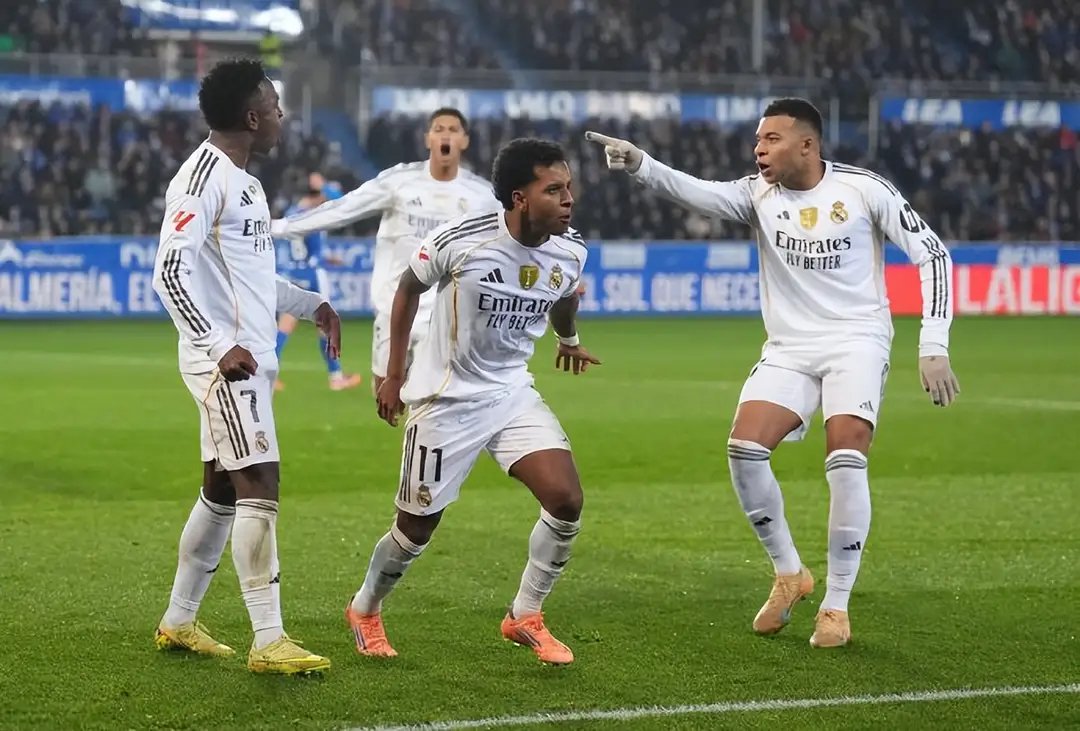 皇马2-1险胜阿拉维斯，姆巴佩追平C罗纪录，罗德里戈连场破门