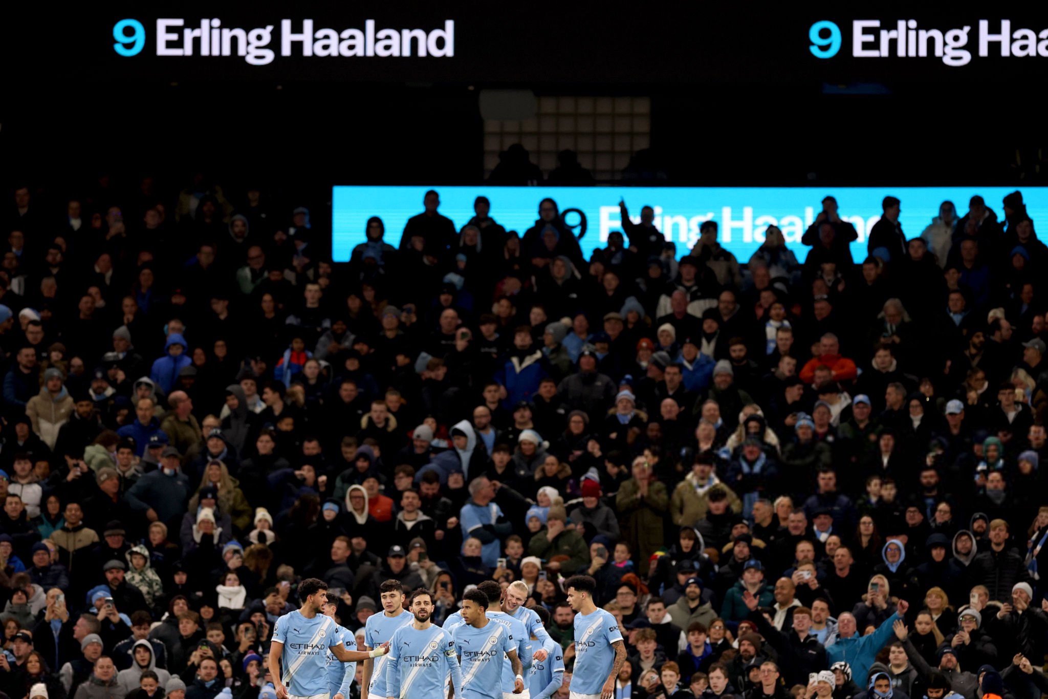 哈兰德7场11球创纪录背后，曼城的前锋依赖度是否已达临界点？