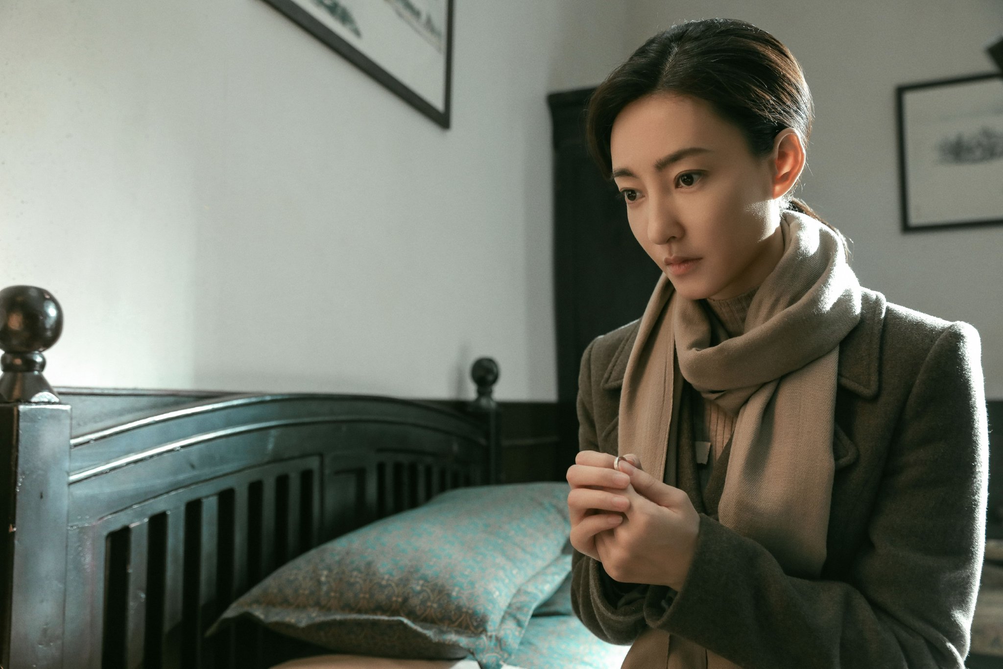 王丽坤饰花向雨陕西卫视谍战剧无间开播