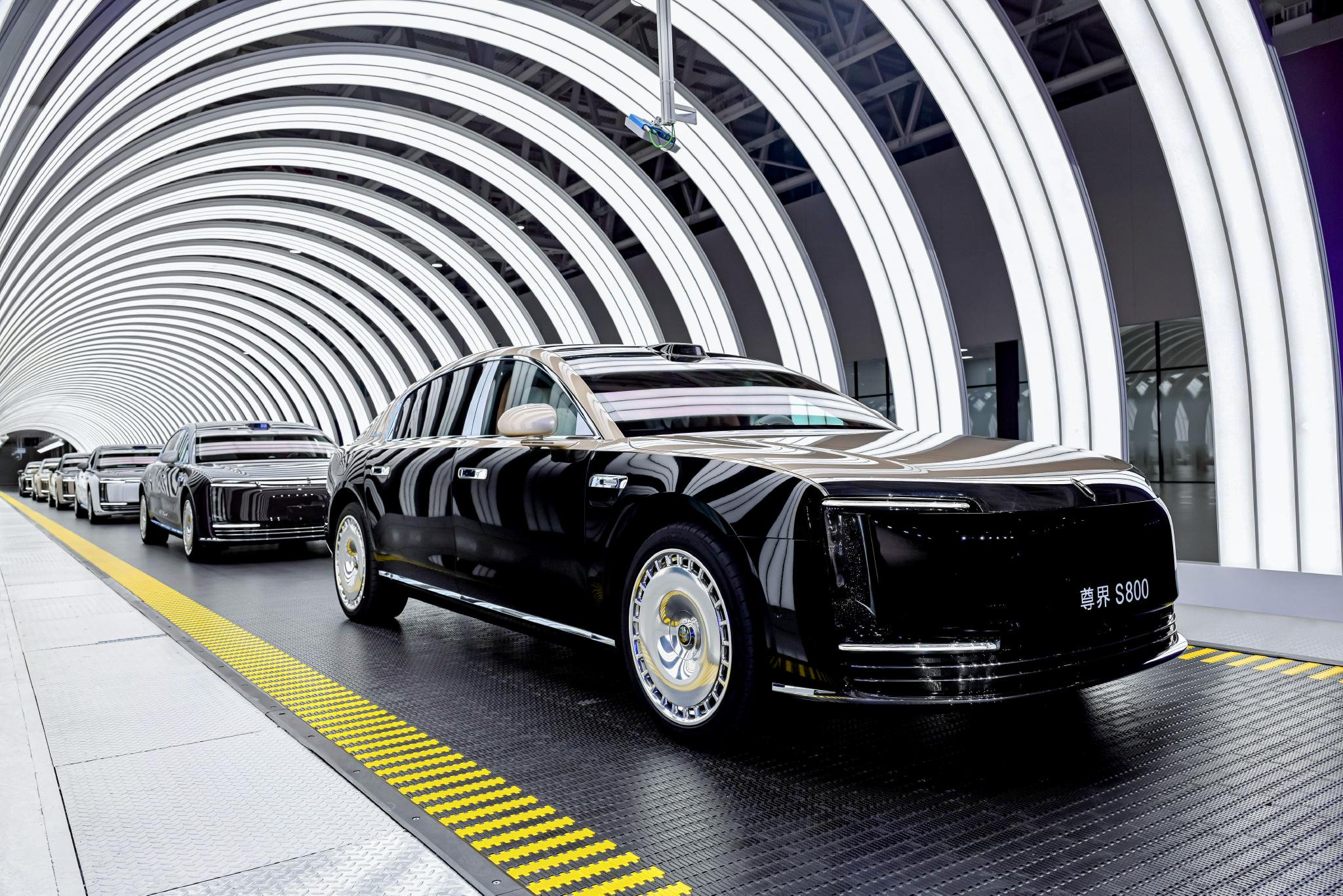 余承东称尊界现口碑效应，百万豪车热销