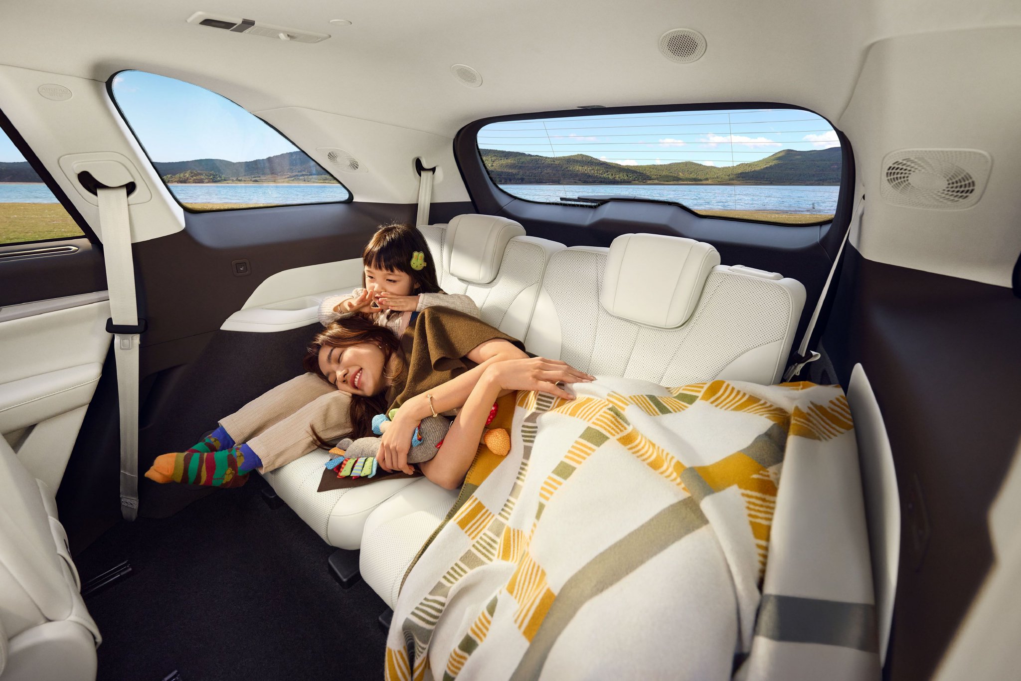 魏牌蓝山智能进阶版上市，限时价27.58万起首搭VLA大模型