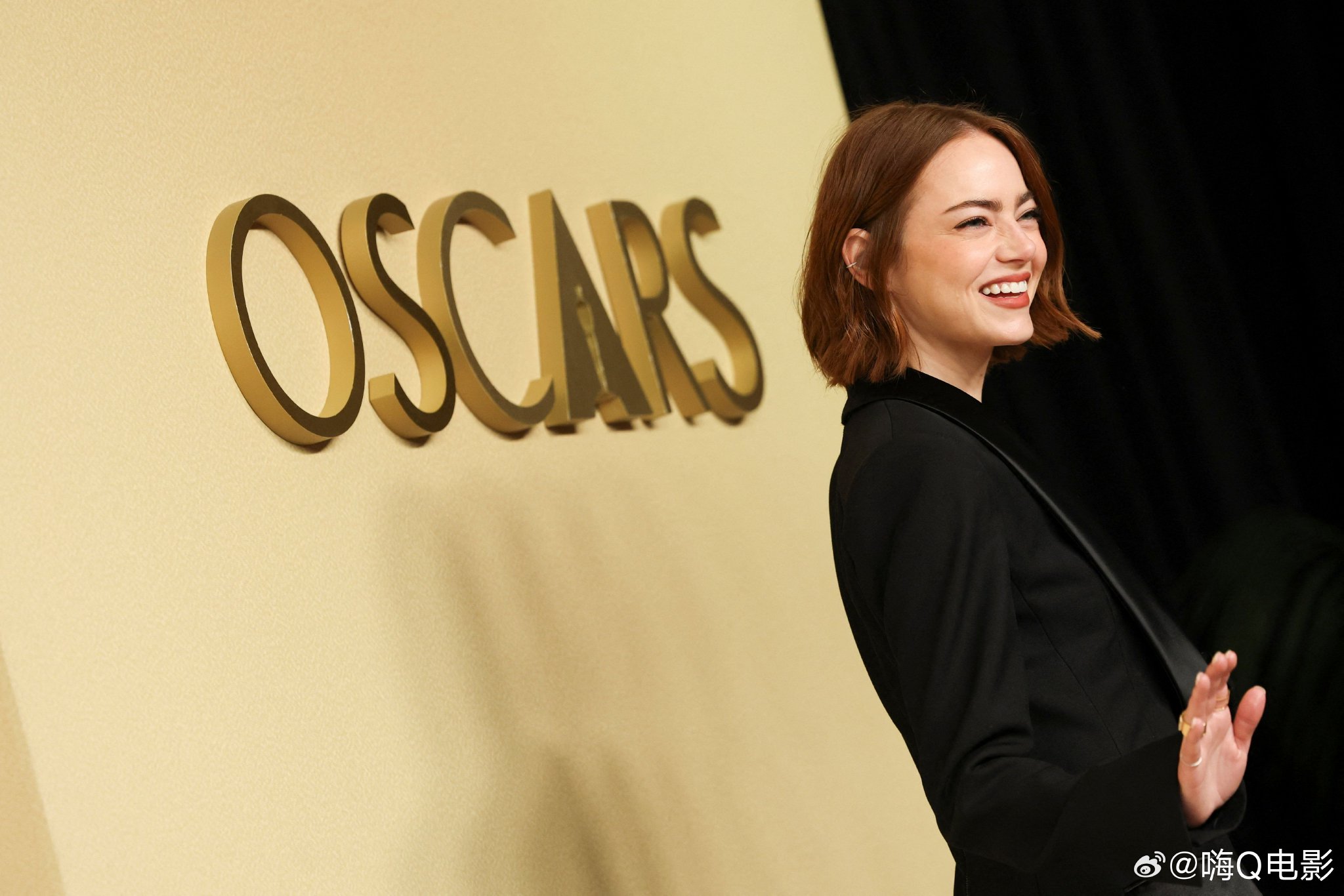 艾玛斯通出席2026奥斯卡提名者午宴