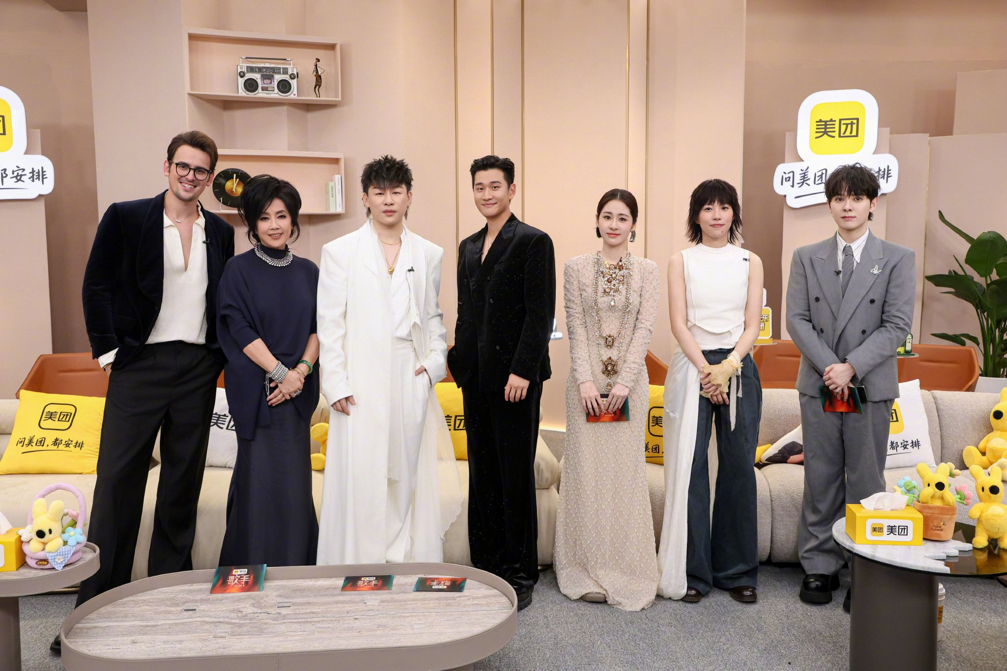 齐豫胡彦斌等六位歌手同台竞演，每周五19:30直播