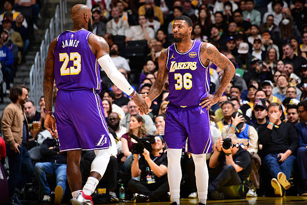 全明星后湖人轮换球员净效率值，詹姆斯领跑