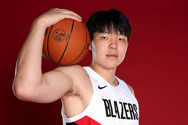 杨瀚森将参加夏季联赛，世预赛后赴拉斯维加斯
