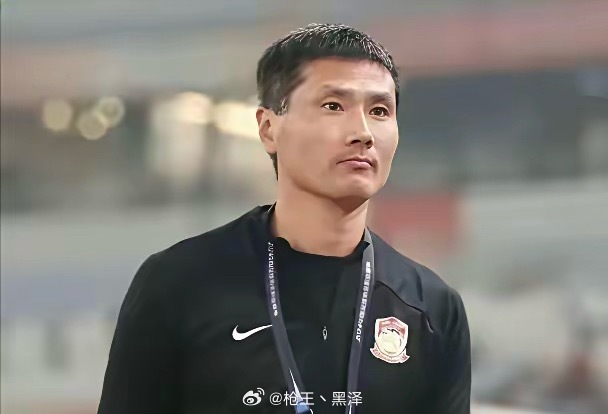 足协考虑邵佳一执教国足7年，或效仿森保一模式