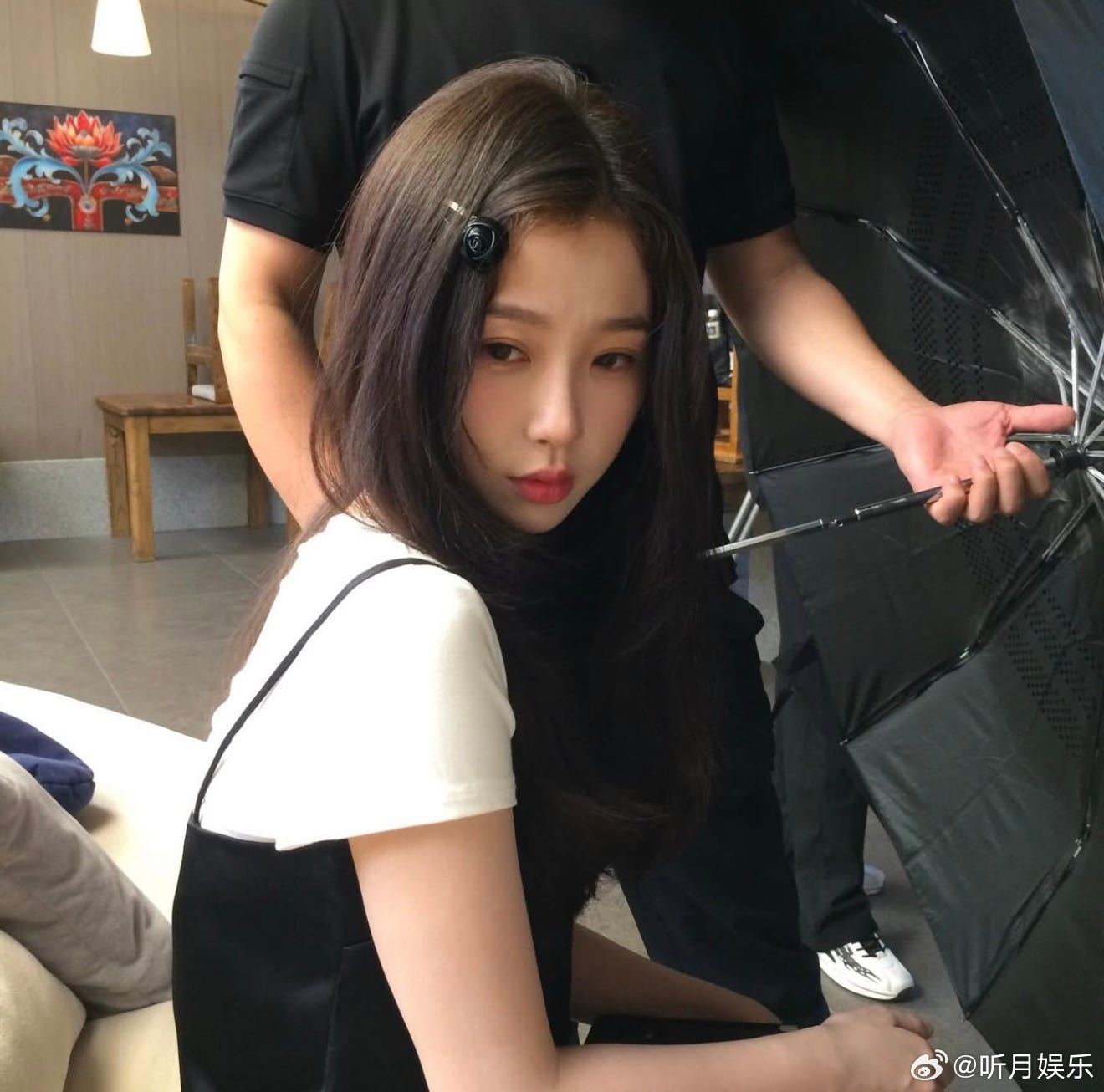 虞书欣《双轨》海外爆火，ins10天涨粉40万