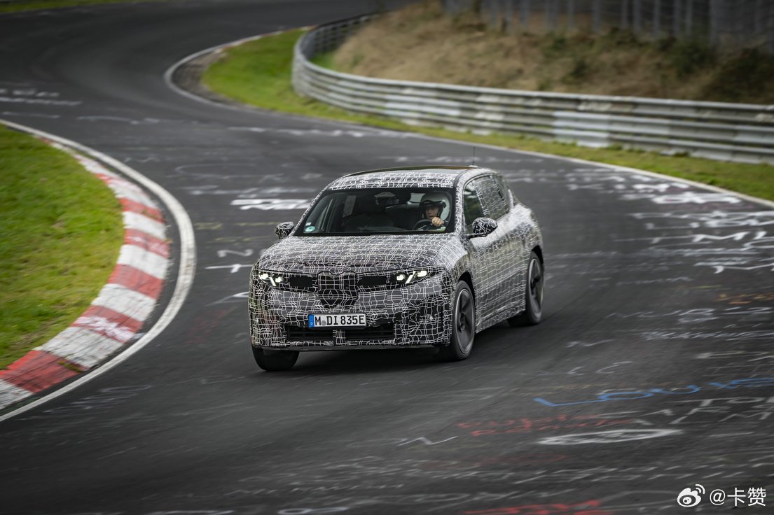 宝马新世代车型纽北测试，本土化智能驾趣2026年上市