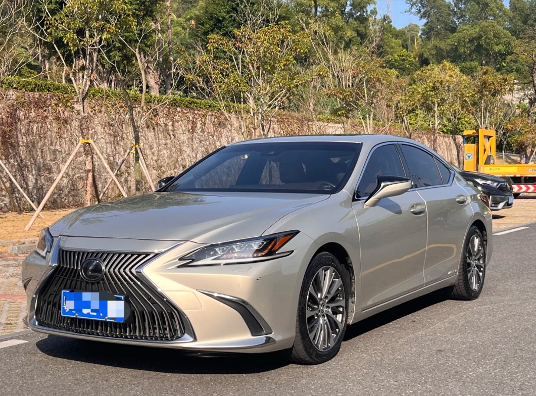 雷克萨斯ES换出光IFG7机油后发动机更顺油耗降至5.3L