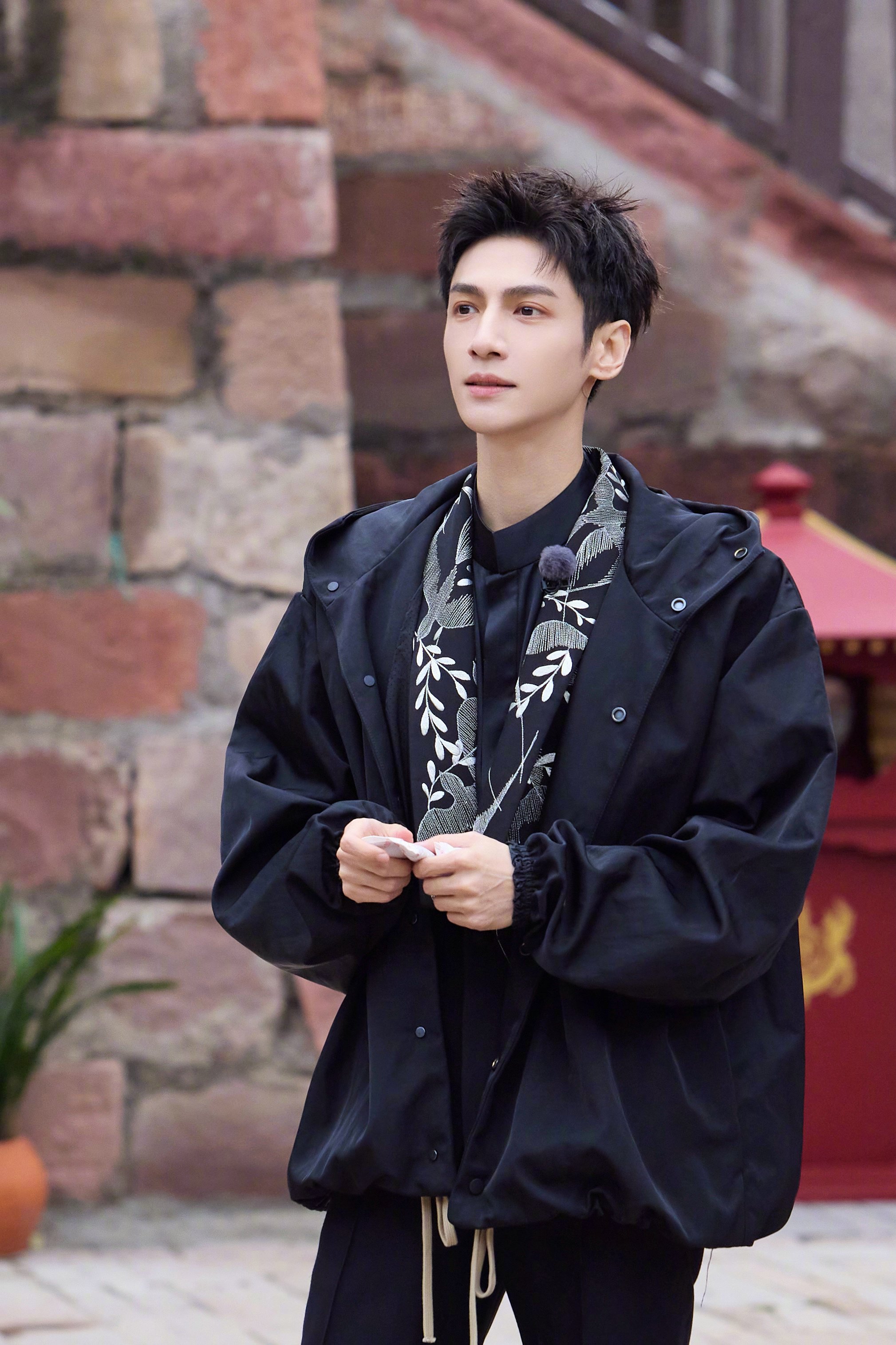 水龙吟团综江湖团建，罗云熙等侠探脑力交锋