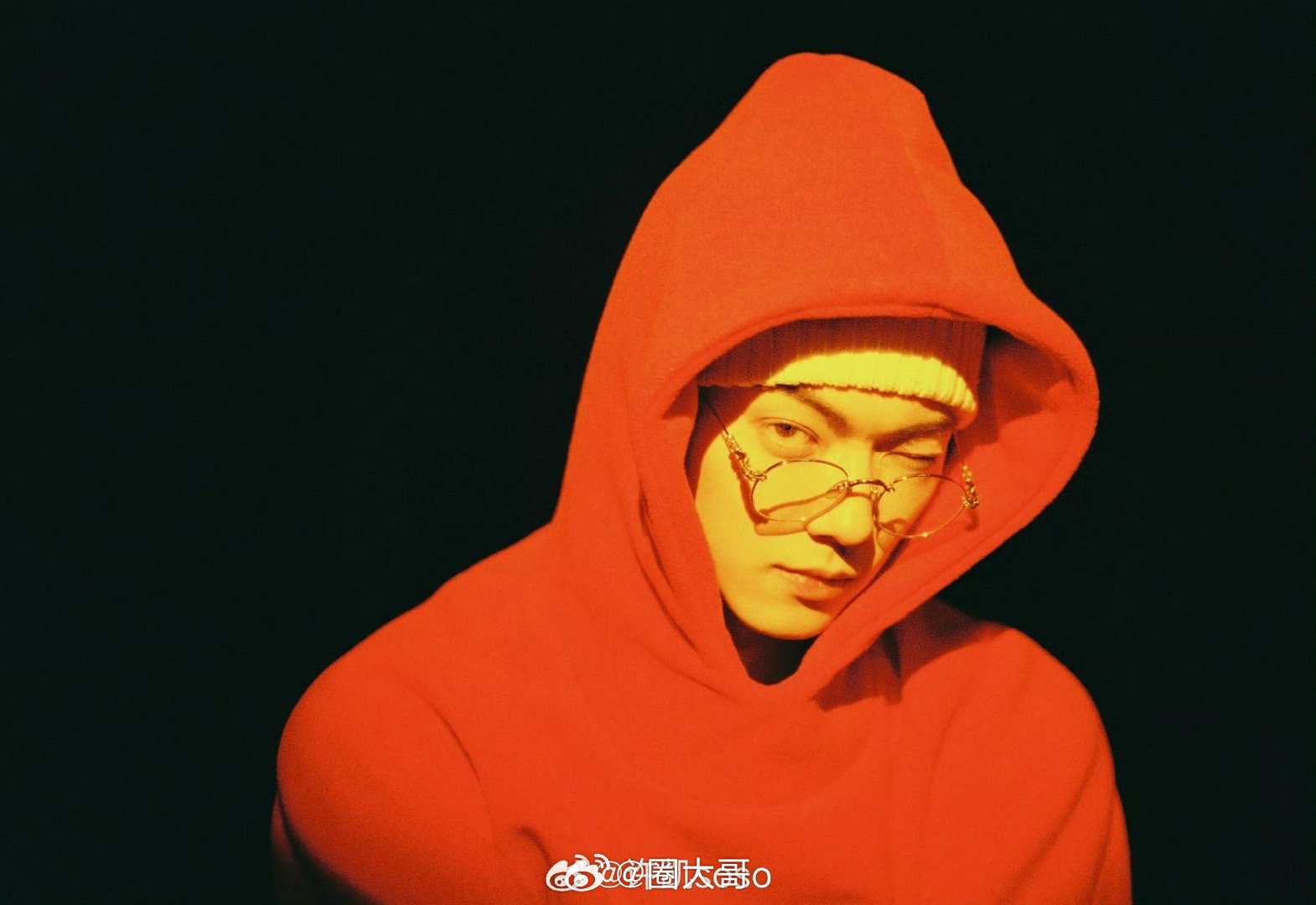 许凯杀青在即送1700份餐食逆应援粉丝