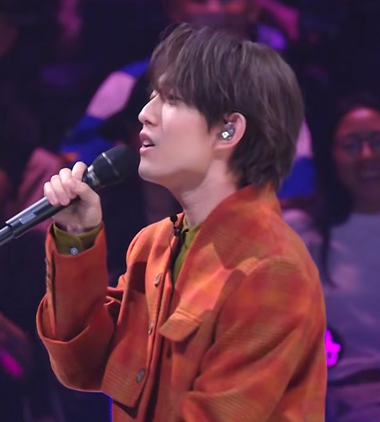 林宥嘉何炅快本洗澡话题引网友共鸣