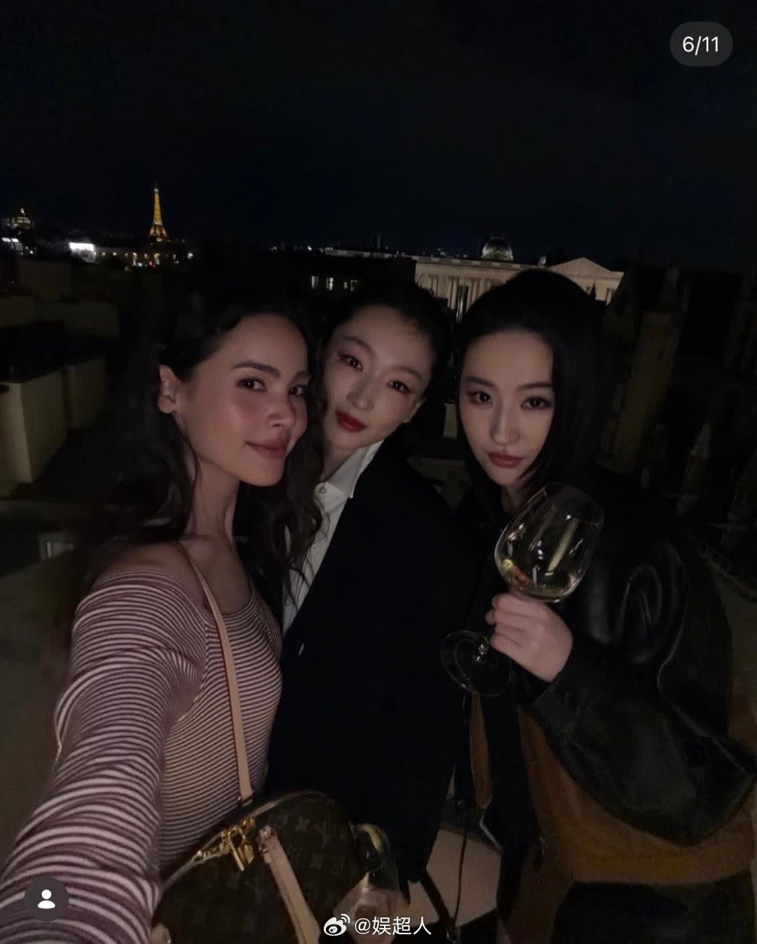 刘亦菲周冬雨出席LV晚宴合照