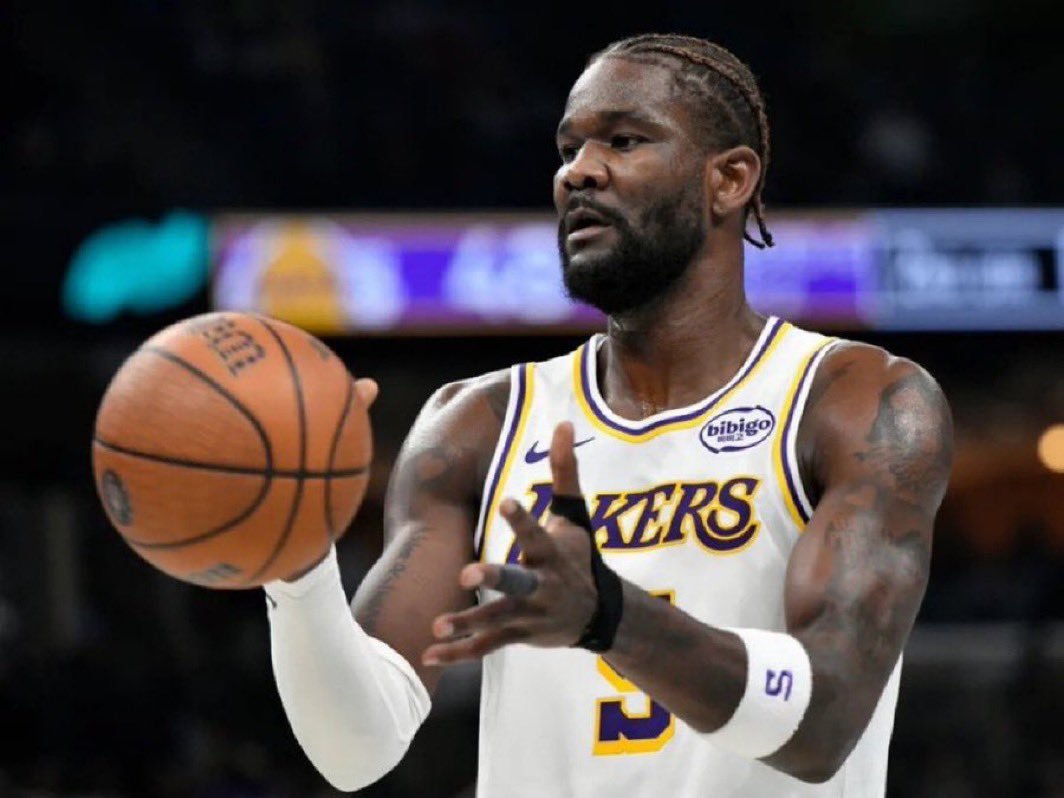 艾顿背部酸痛缺席对阵步行者，迪耶罗左膝不适休战