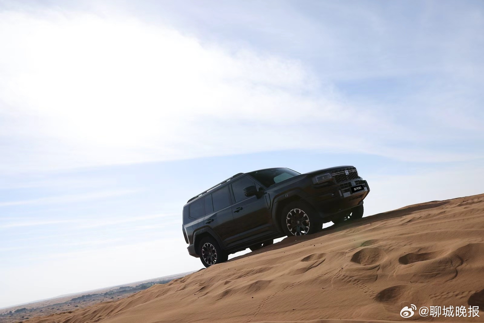 纵横G700迪拜上市，三擎动力、两栖系统亮相中东