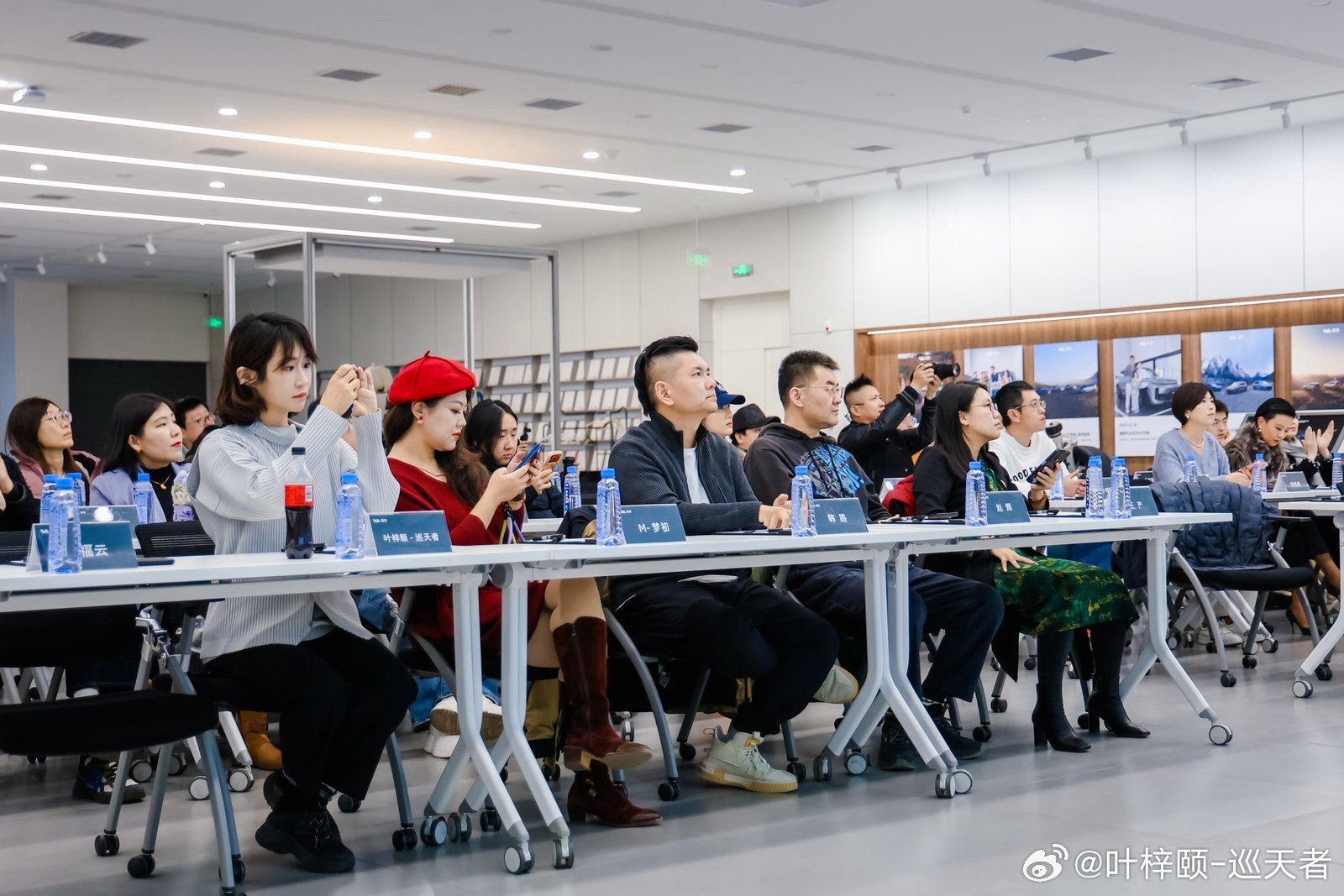 市委统战部走访理想汽车工厂，探访纯电Mega产线及首款迷你sev车型