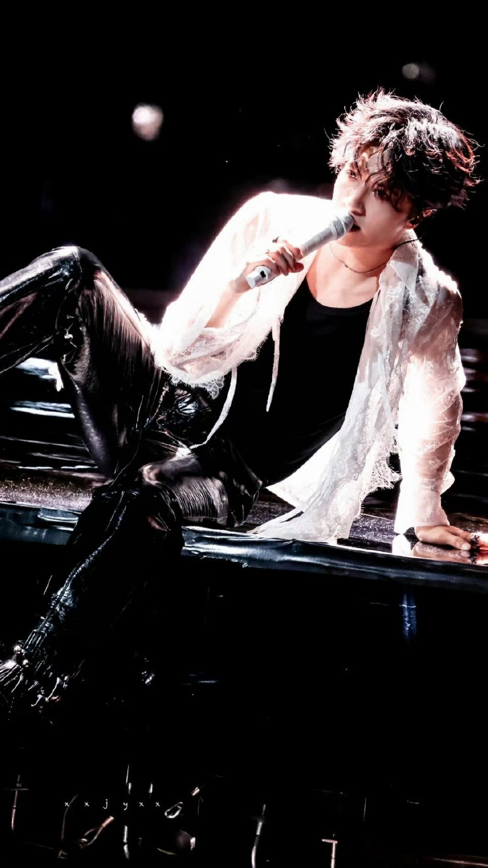 薛之谦四巡广州站首用L1音响与四面台