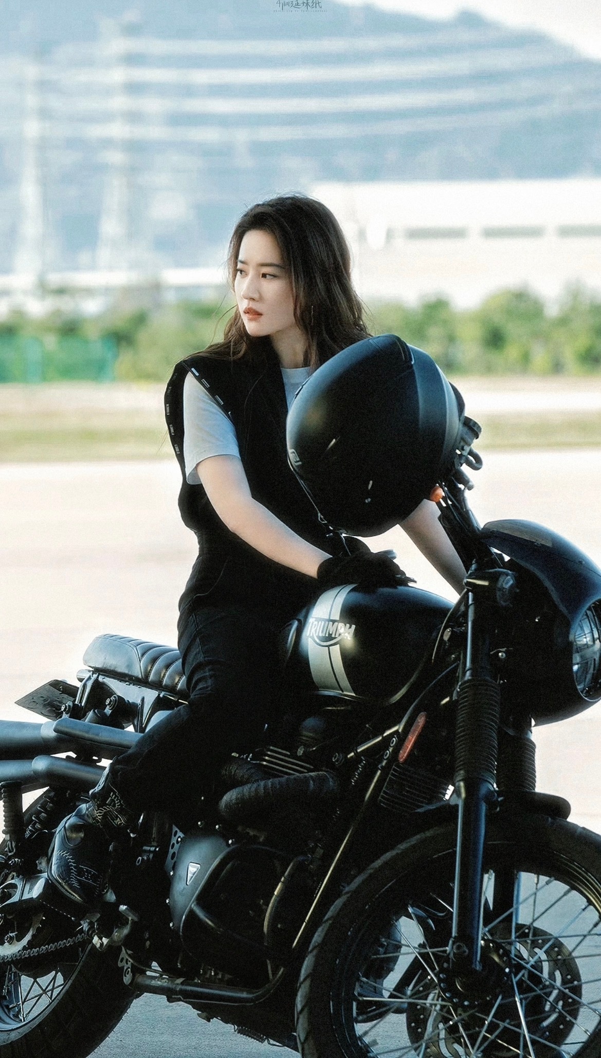 刘亦菲胡先煦等明星机车造型曝光