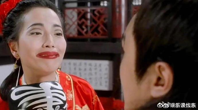 苑琼丹回忆拍唐伯虎点秋香压力大，周星驰放手反令其害怕