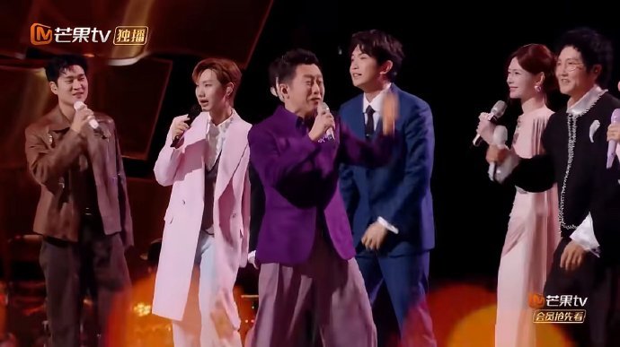 声生不息华流季欢乐颂舞台引观众共鸣