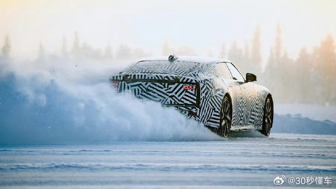 捷豹纯电猎装车最新谍照曝光