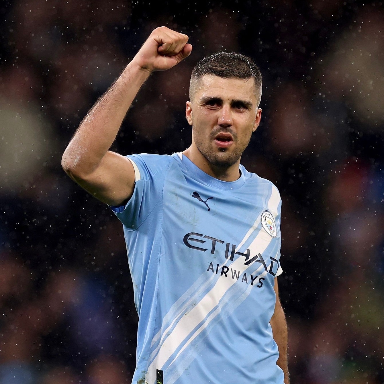 罗马诺称将披露罗德里转会皇马新进展