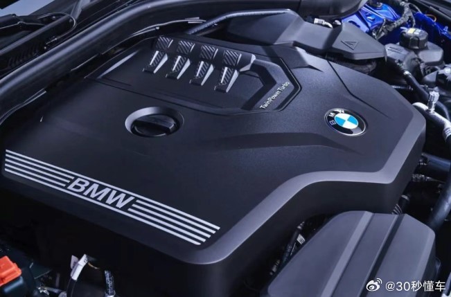 奔驰或将采用宝马四缸发动机