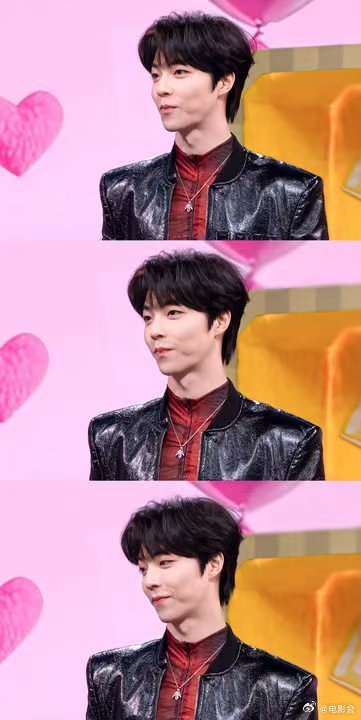 陈立农观战对手游戏鼓掌如敲锣，队友叹气他反赞对手