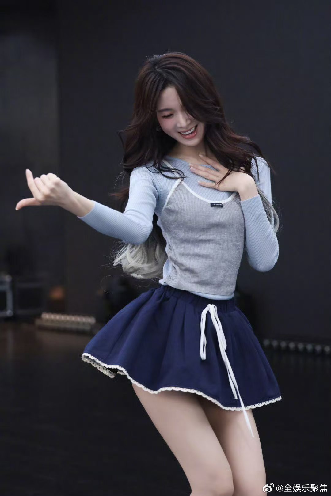 罗云熙为陈瑶乘风2026打call