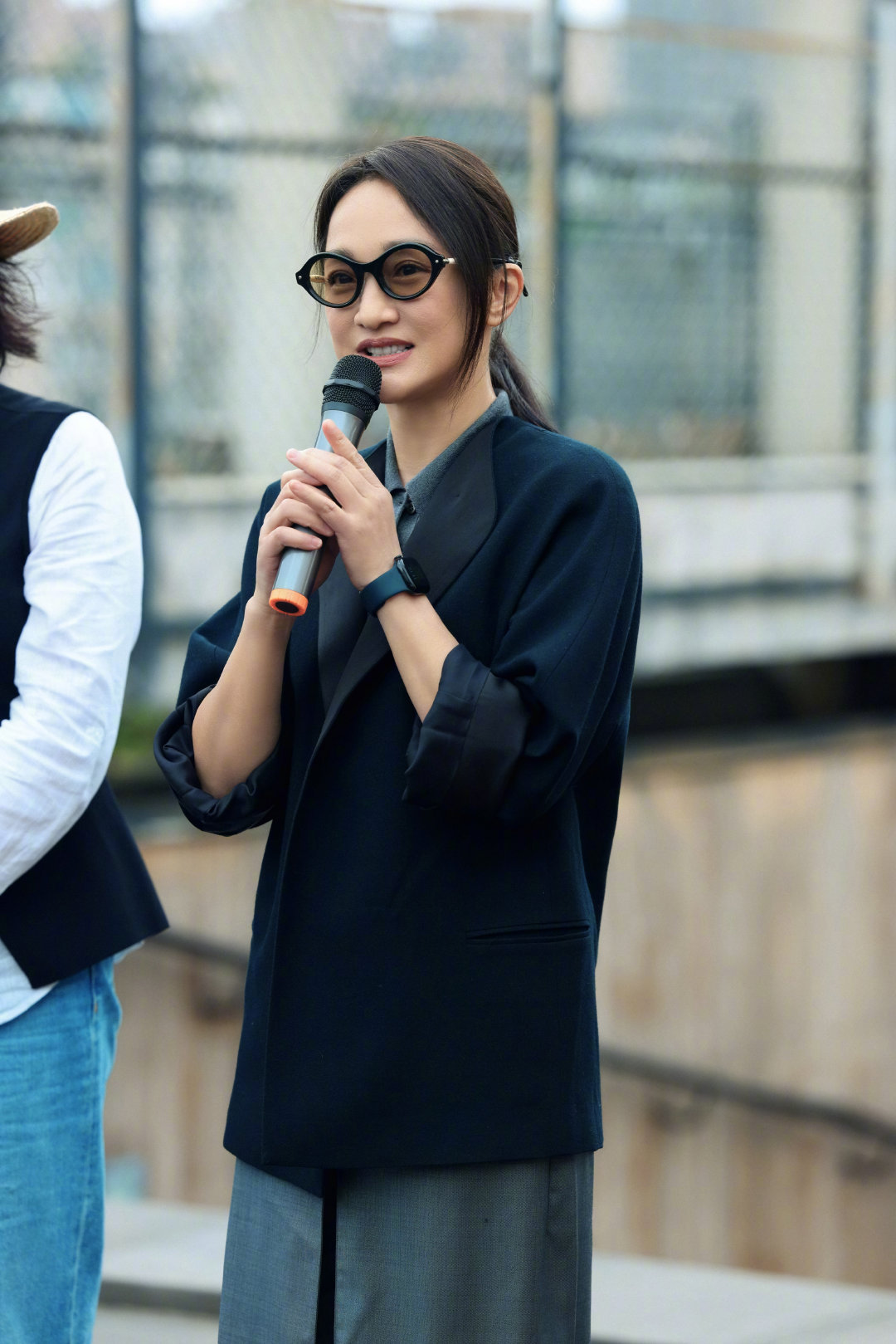 周迅文淇演绎东亚母女含蓄张力