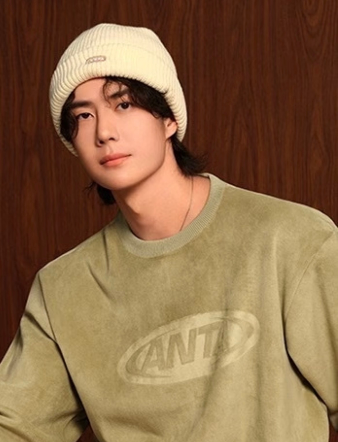 王一博等14位明星毛线帽造型合集，秋冬元气感拉满