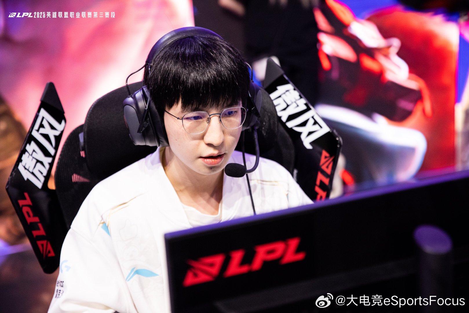 BLG战胜FPX晋级LPL第三赛段