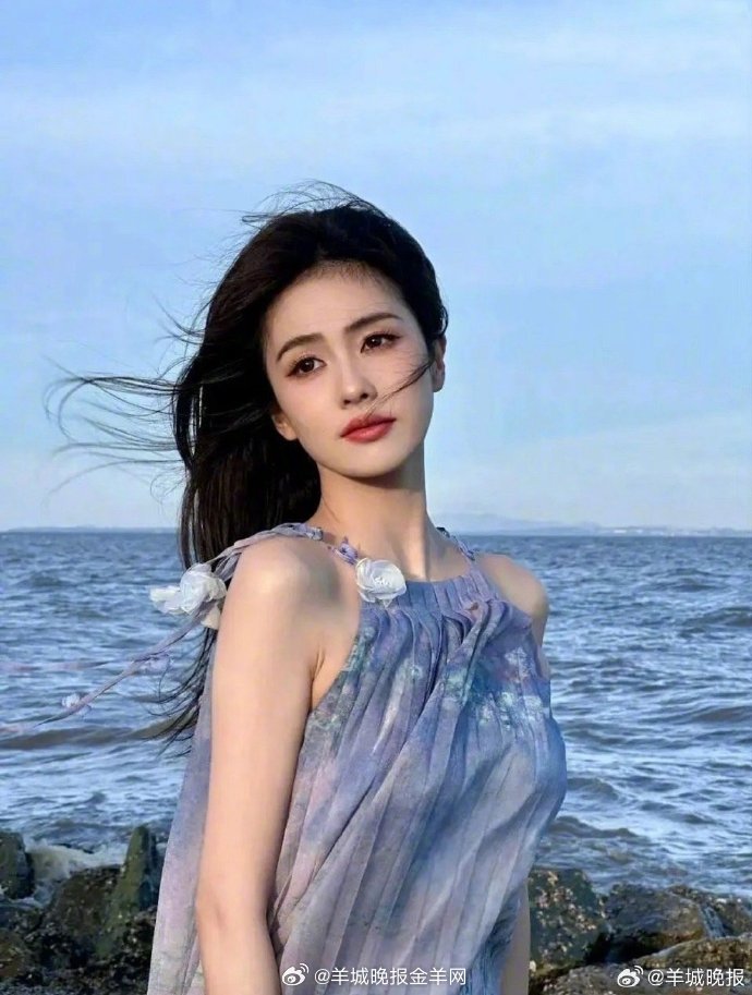 白鹿王安宇等明星海边氛围感大片引热议