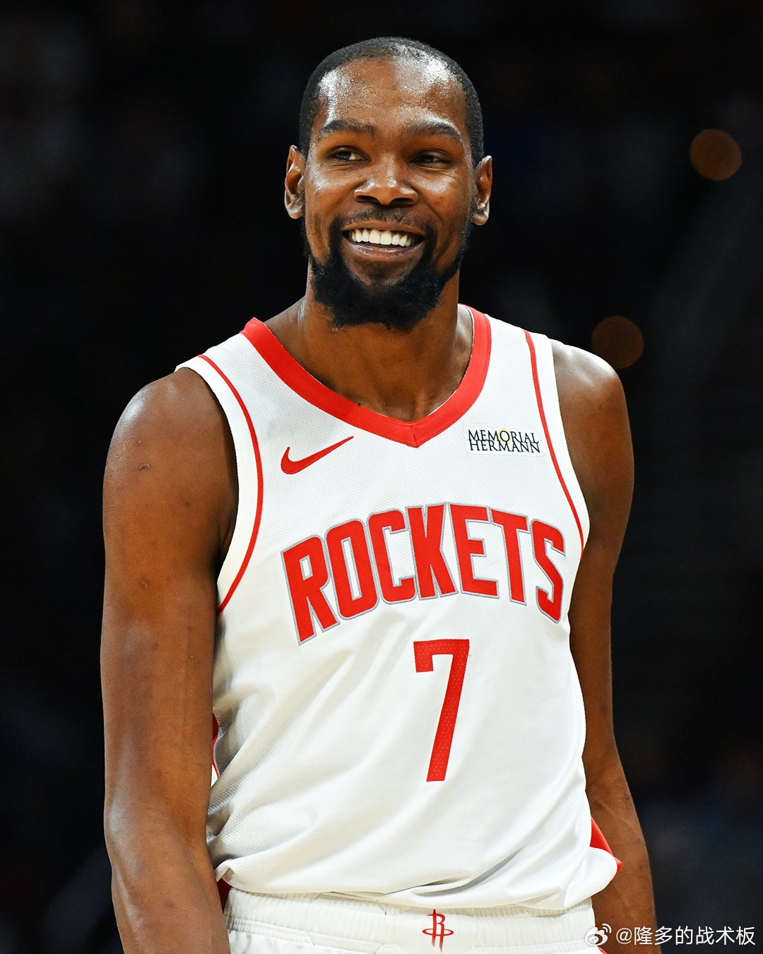 杜兰特解锁历史级全能里程碑，谁是比乔丹詹姆斯更快的30000+5000+5000先生？