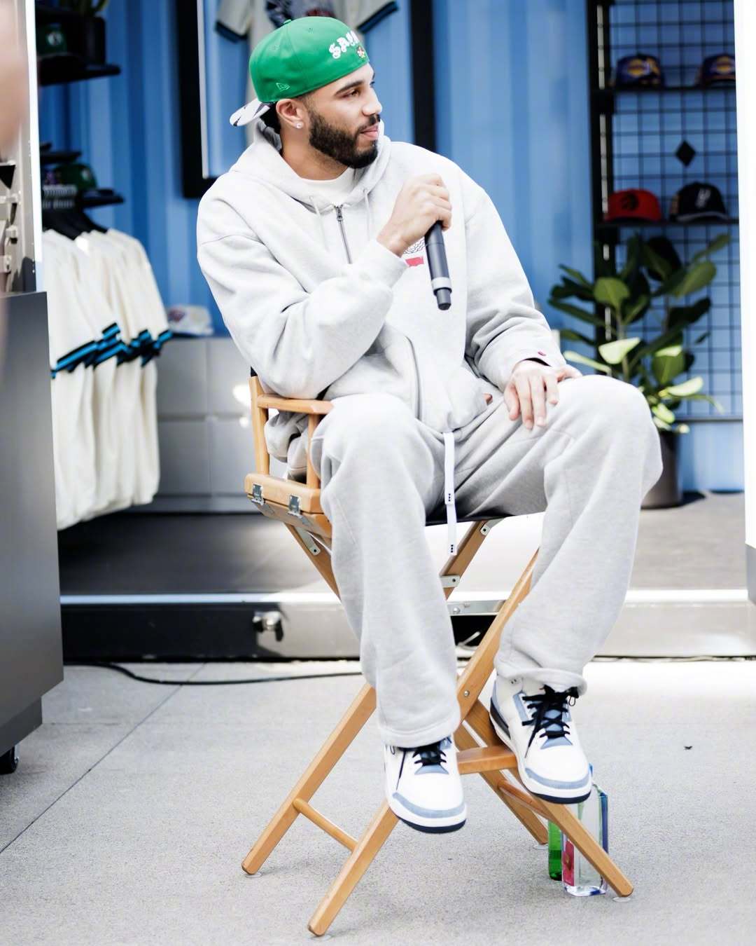 塔图姆获Levis联名款Jordan鞋