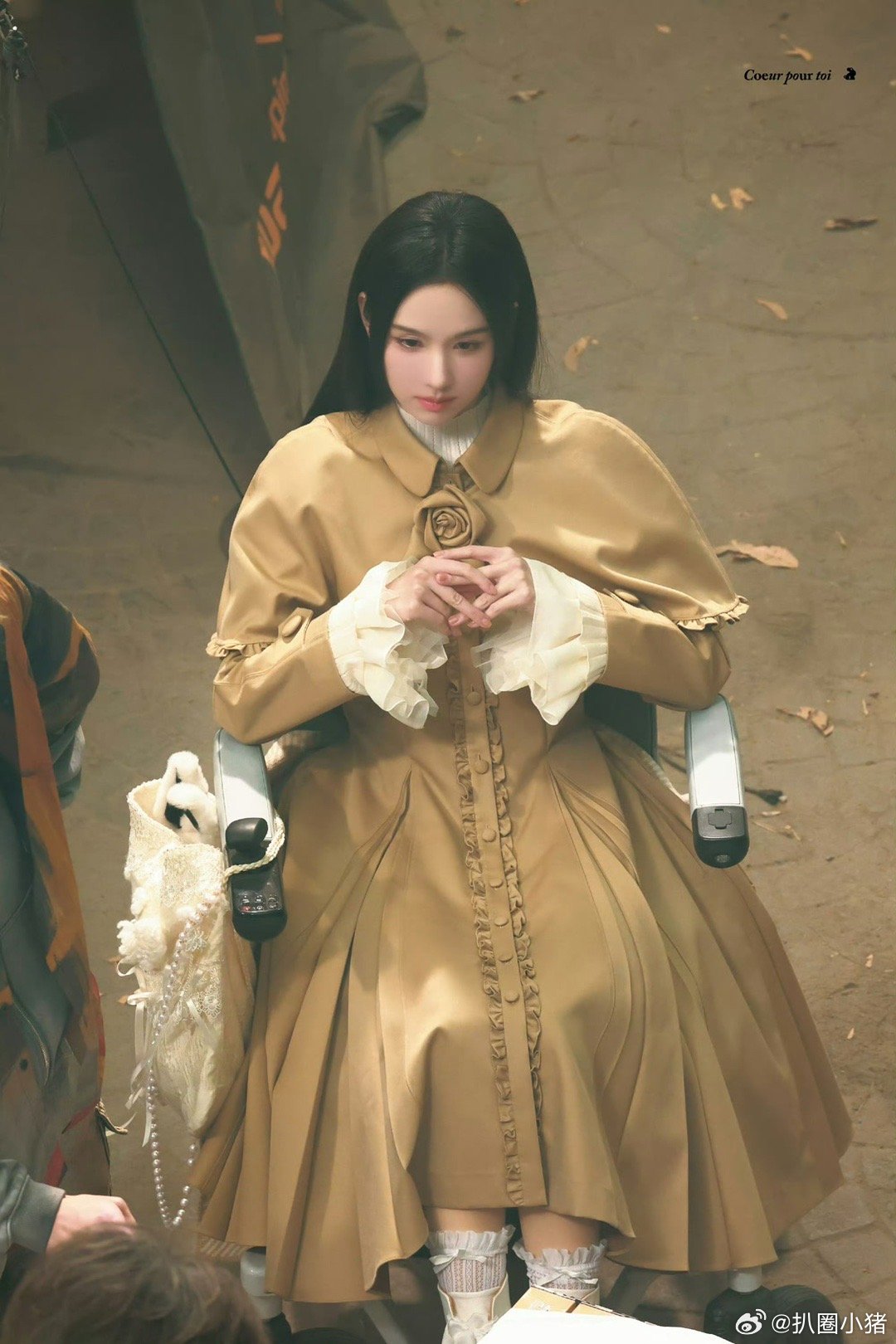 陈都灵新剧《今天也没变成玩偶呢》开通官博