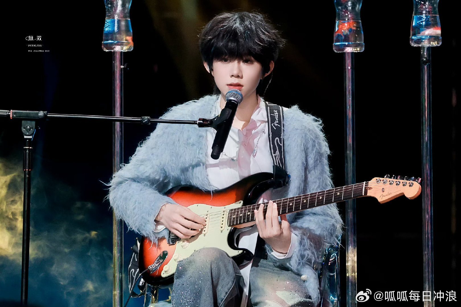 陈奕恒吉他弹唱舞台《我是一只鱼》15分钟创十个万转纪录