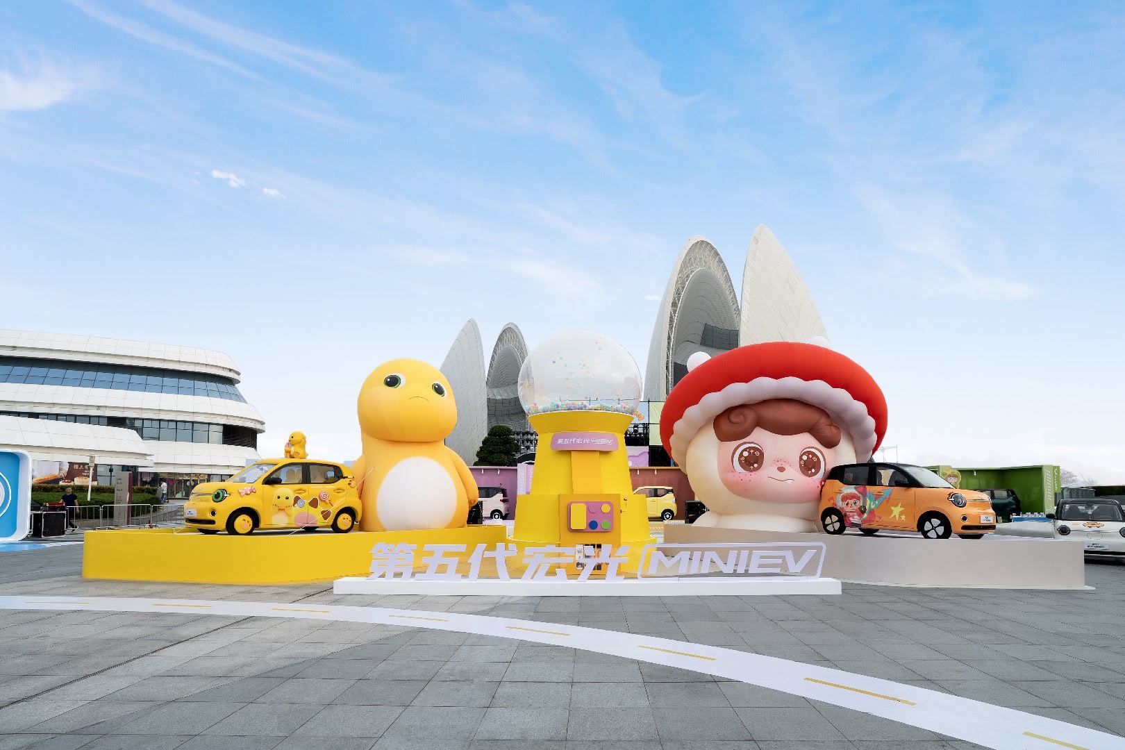 第五代宏光MINIEV上市，4.28万起配四门快充