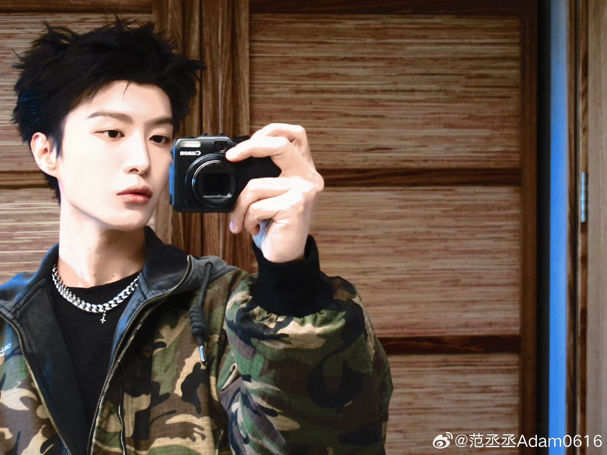 范丞丞桂林随拍分享满天繁星浪漫瞬间