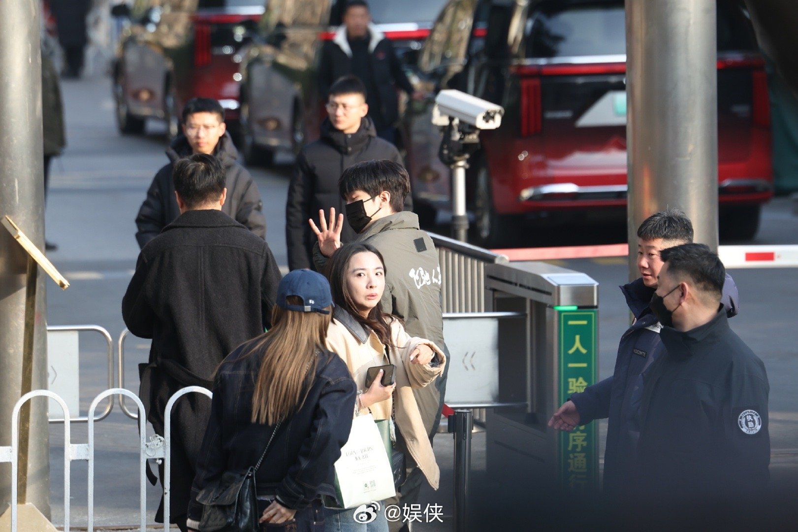 马年春晚联排后台张新成胡先煦沙溢范丞丞组团找沈腾