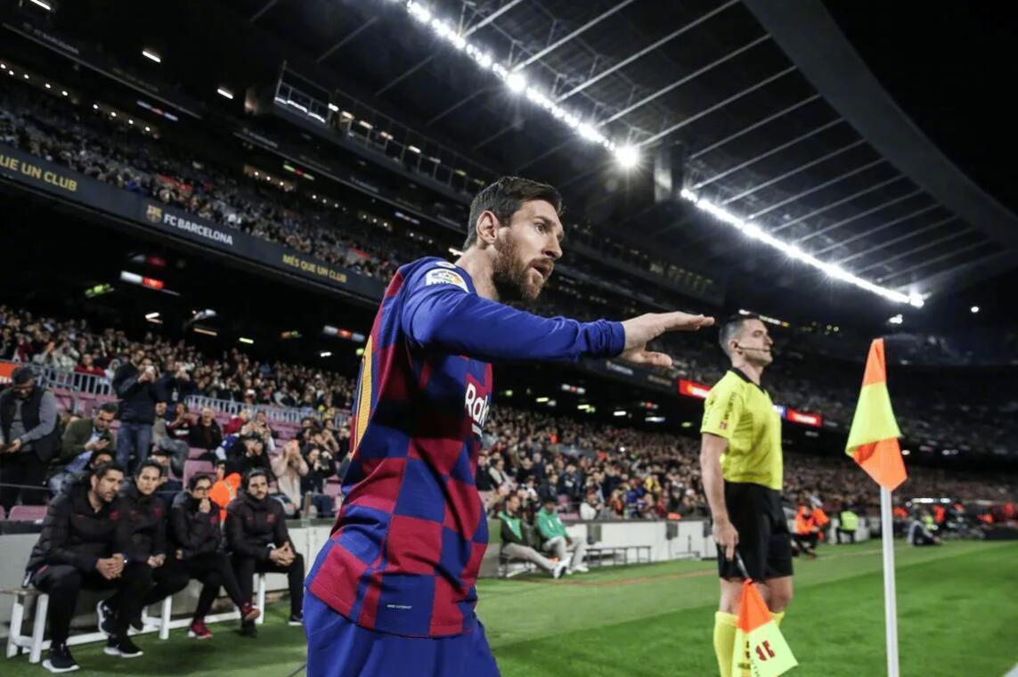 梅西回巴萨罗生门，哈维拉波尔塔各执一词