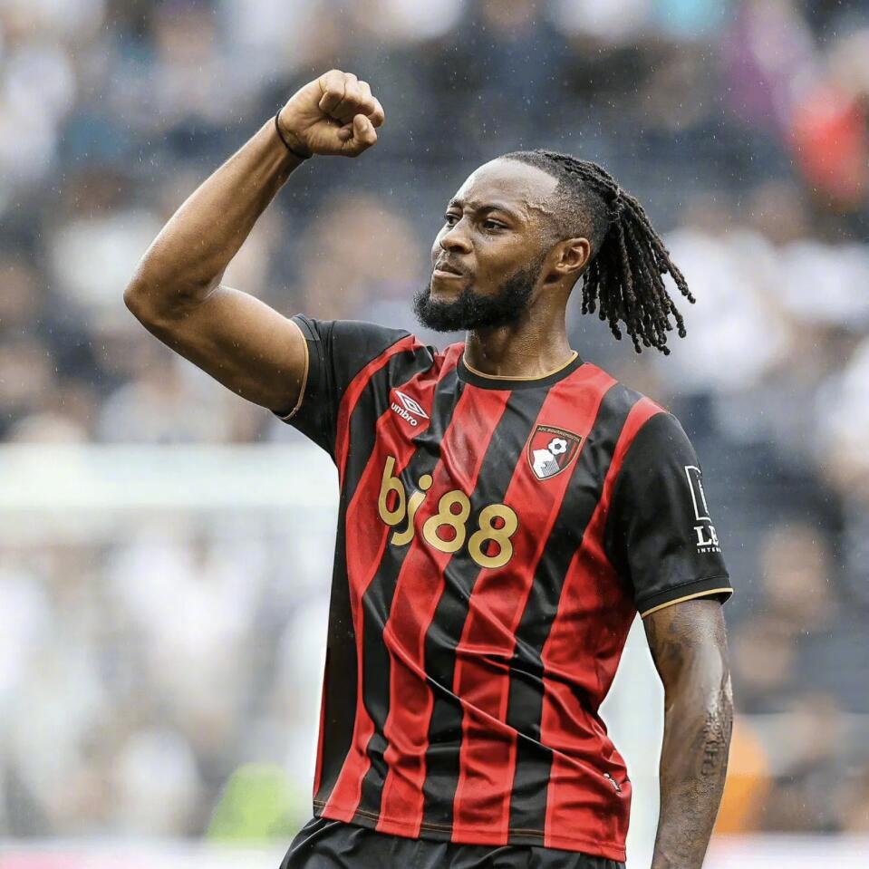 塞梅约转会决定引爆曼市双雄角力，这对曼联的长期建队战略将带来怎样影响？