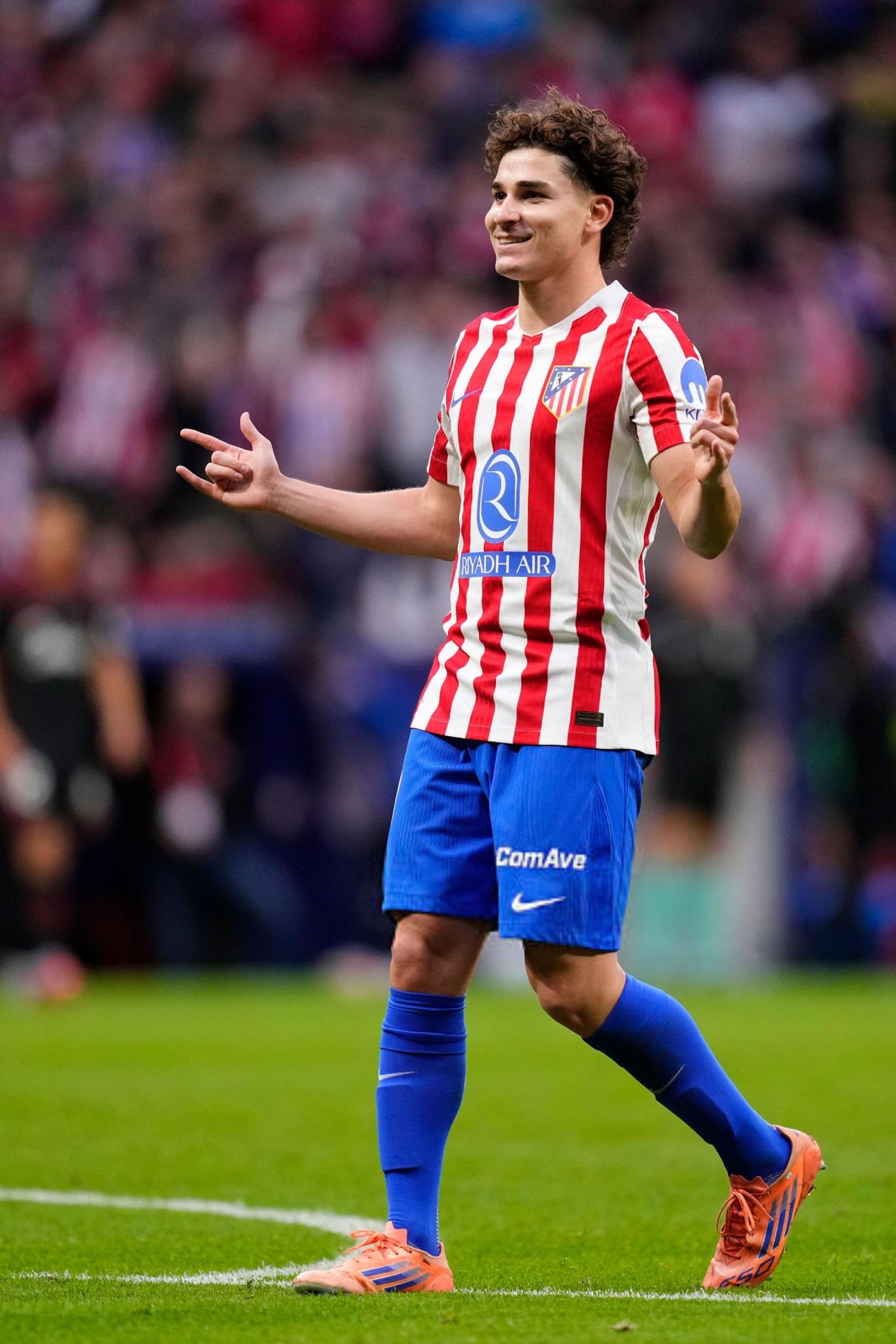 阿尔瓦雷斯最新动态引关注