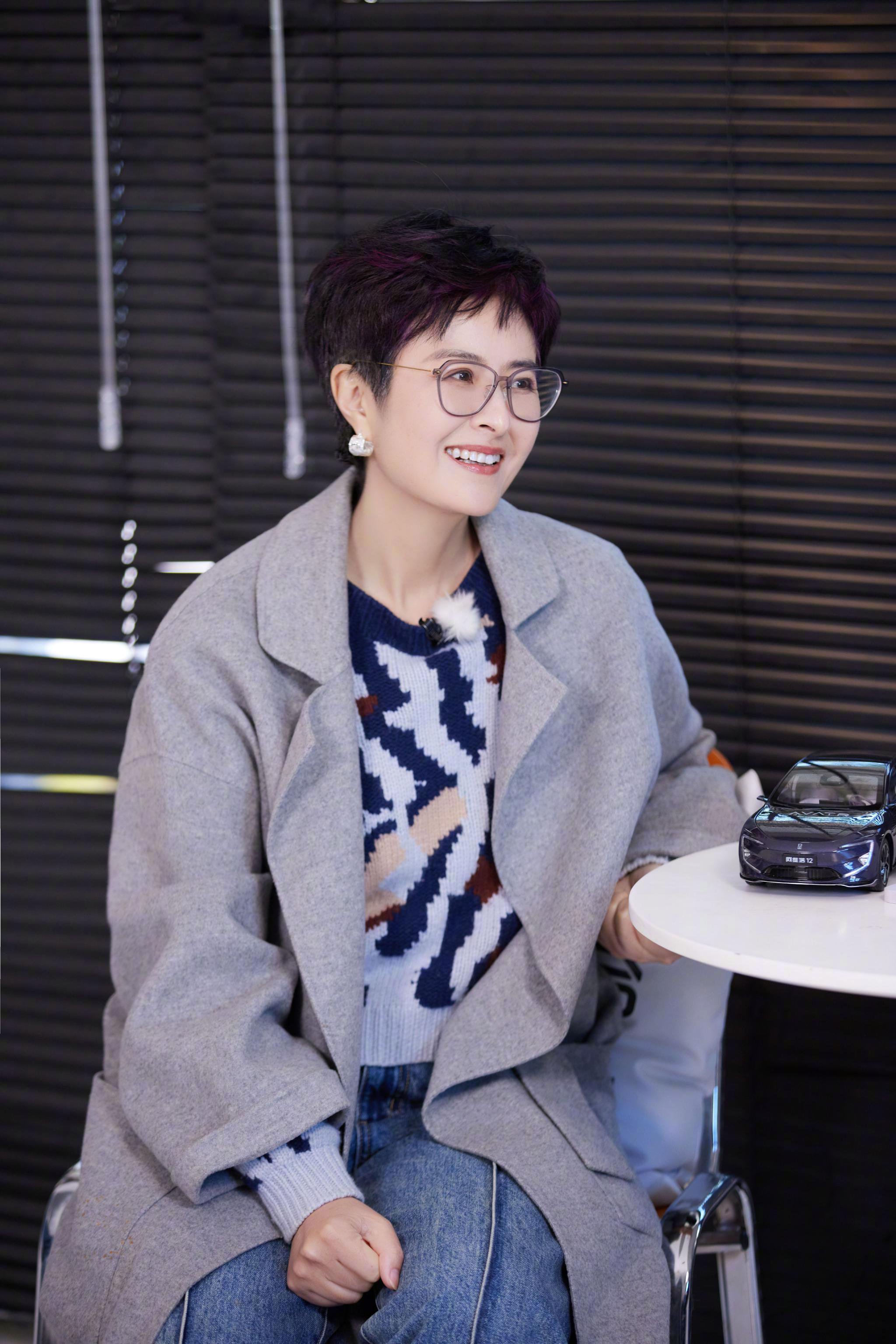 徐海乔谈演员信念，今日12:30湖南卫视《背后》播出